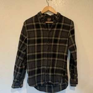 Green and Grey Plaid Flannel - Great Northwest
